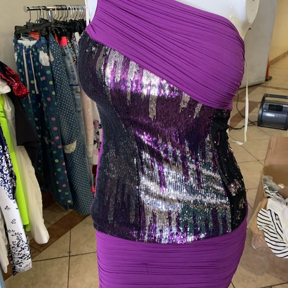 Women evening wear - Picture 2 of 4